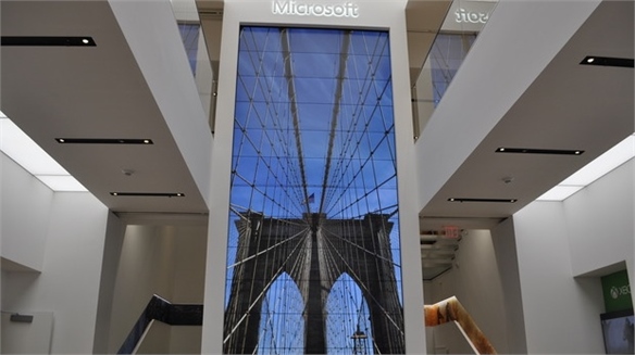 Microsoft’s Debut Flagship (NY) Trades on Edutainment