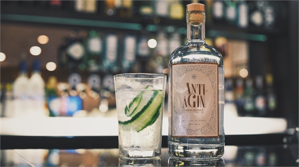 Skin & Tonic: Anti-Ageing Gin 