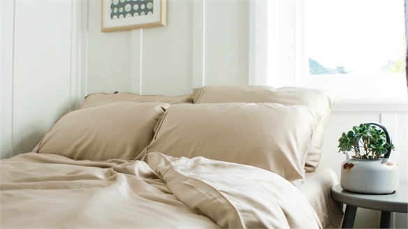 Beating Bacteria: Odour-Eliminating Sheets 