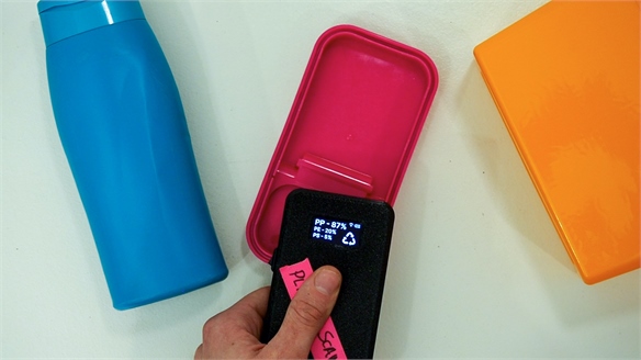 Plastic Scanner to Improve Recycling in Low-Income Countries
